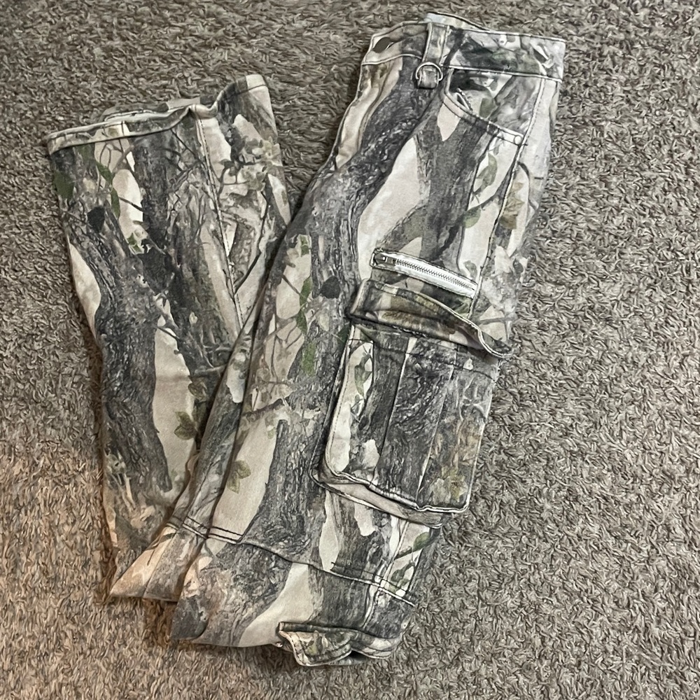 Fashion Nova Forest Camo Cargo Pants